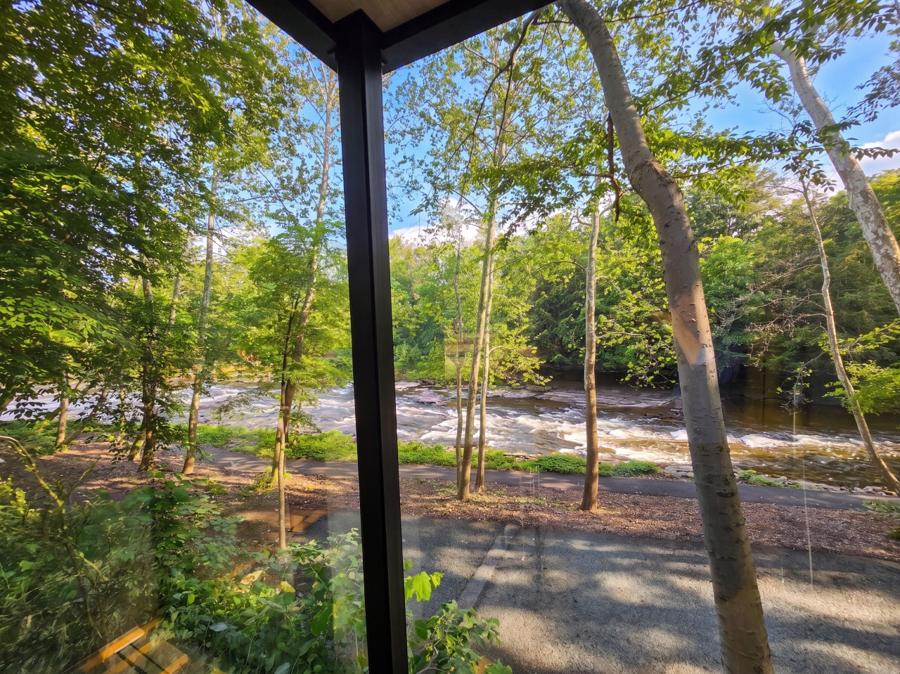 The Overlook at Tàberg Falls